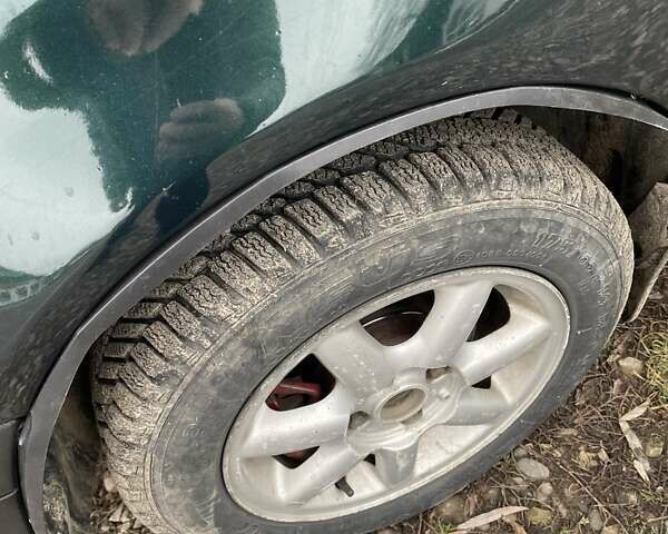 Зеленый Фольксваген Гольф, объемом двигателя 1.78 л и пробегом 230 тыс. км за 2450 $, фото 3 на Automoto.ua