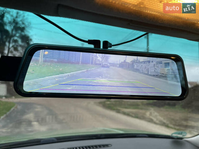 Зеленый Фольксваген Гольф, объемом двигателя 1.6 л и пробегом 210 тыс. км за 4200 $, фото 10 на Automoto.ua