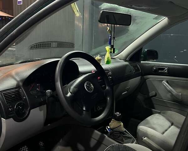 Зеленый Фольксваген Гольф, объемом двигателя 1.39 л и пробегом 186 тыс. км за 3250 $, фото 20 на Automoto.ua