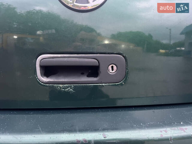 Зелений Фольксваген Гольф, об'ємом двигуна 1.39 л та пробігом 172 тис. км за 3500 $, фото 5 на Automoto.ua