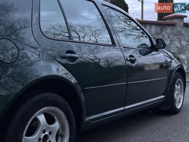 Зеленый Фольксваген Гольф, объемом двигателя 1.4 л и пробегом 366 тыс. км за 2850 $, фото 9 на Automoto.ua