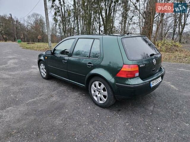 Зеленый Фольксваген Гольф, объемом двигателя 1.39 л и пробегом 267 тыс. км за 2950 $, фото 8 на Automoto.ua