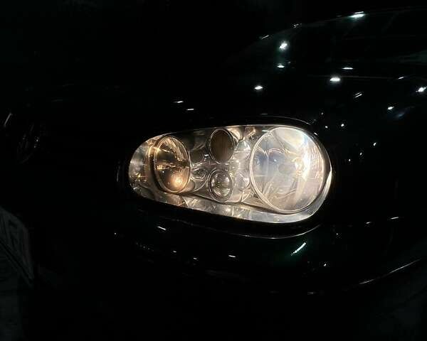 Зеленый Фольксваген Гольф, объемом двигателя 1.39 л и пробегом 186 тыс. км за 3250 $, фото 7 на Automoto.ua