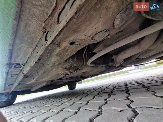 Зелений Фольксваген Гольф, об'ємом двигуна 1.39 л та пробігом 293 тис. км за 2999 $, фото 16 на Automoto.ua