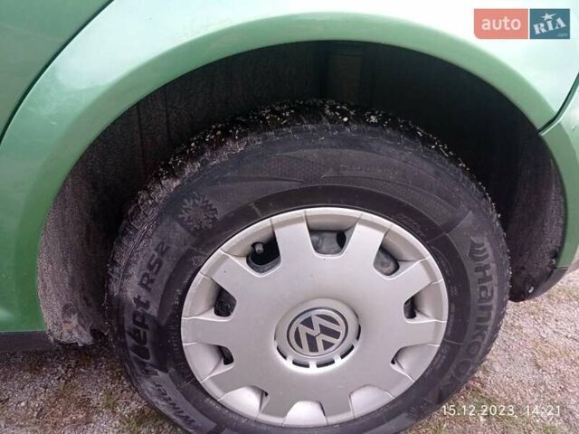 Зеленый Фольксваген Гольф, объемом двигателя 1.4 л и пробегом 309 тыс. км за 4200 $, фото 9 на Automoto.ua