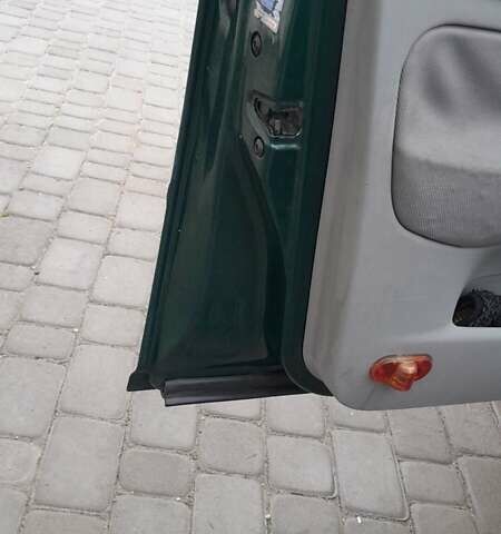 Зеленый Фольксваген Гольф, объемом двигателя 1.39 л и пробегом 170 тыс. км за 2999 $, фото 14 на Automoto.ua