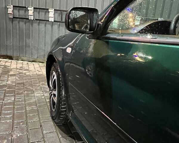 Зеленый Фольксваген Гольф, объемом двигателя 1.39 л и пробегом 186 тыс. км за 3250 $, фото 15 на Automoto.ua