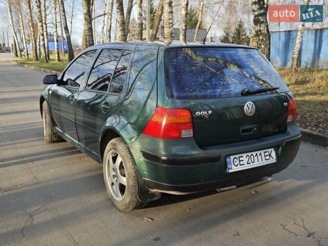 Зеленый Фольксваген Гольф, объемом двигателя 1.6 л и пробегом 255 тыс. км за 3800 $, фото 4 на Automoto.ua