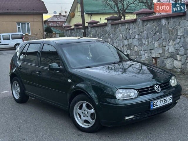 Зеленый Фольксваген Гольф, объемом двигателя 1.4 л и пробегом 366 тыс. км за 2850 $, фото 4 на Automoto.ua