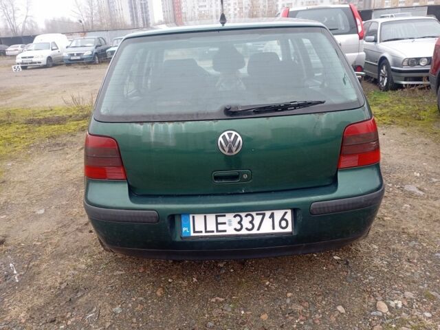 Зеленый Фольксваген Гольф, объемом двигателя 2 л и пробегом 318 тыс. км за 1970 $, фото 3 на Automoto.ua
