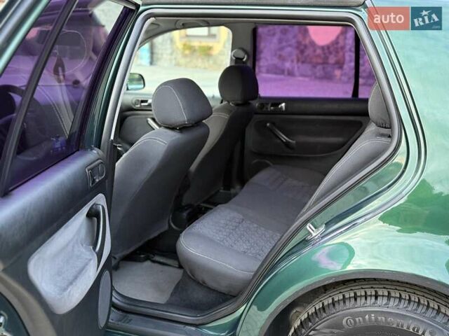 Фольксваген Гольф 1999 в Хмельницком на Automoto.ua Зеленый Фольксваген Гольф, объемом двигателя 1.39 л и пробегом 230 тыс. км за 3500 $, фото 19 на Automoto.ua