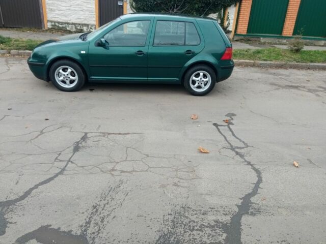 Зелений Фольксваген Гольф, об'ємом двигуна 1.6 л та пробігом 400 тис. км за 3450 $, фото 1 на Automoto.ua