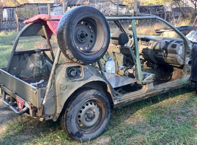 Зеленый Фольксваген Гольф, объемом двигателя 2 л и пробегом 340 тыс. км за 598 $, фото 5 на Automoto.ua