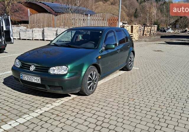 Зеленый Фольксваген Гольф, объемом двигателя 1.39 л и пробегом 227 тыс. км за 3500 $, фото 8 на Automoto.ua