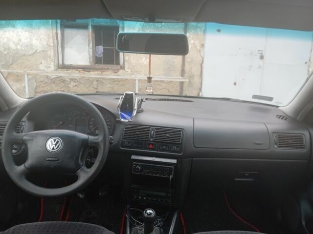 Зеленый Фольксваген Гольф, объемом двигателя 0 л и пробегом 378 тыс. км за 2450 $, фото 7 на Automoto.ua