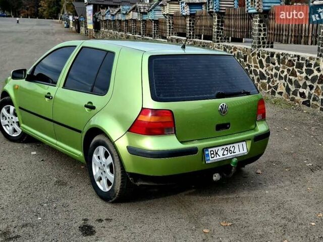 Зелений Фольксваген Гольф, об'ємом двигуна 1.6 л та пробігом 260 тис. км за 4400 $, фото 15 на Automoto.ua