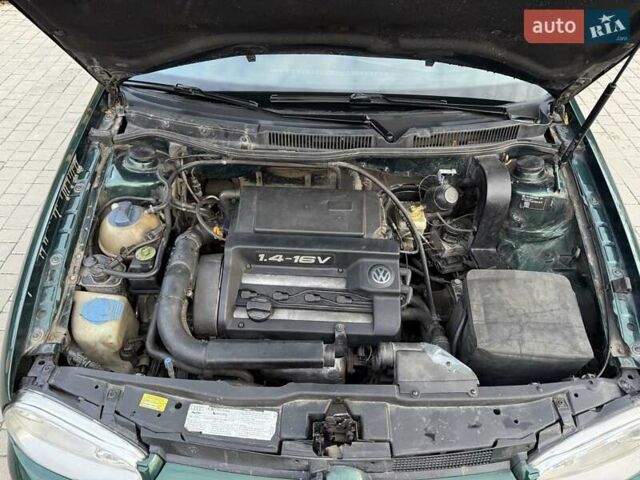 Фольксваген Гольф 1999 в Хмельницком на Automoto.ua Зеленый Фольксваген Гольф, объемом двигателя 1.39 л и пробегом 230 тыс. км за 3500 $, фото 32 на Automoto.ua