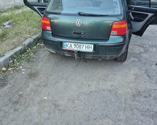 Фольксваген Гольф 1999 у Києві на Automoto.ua Зелений Фольксваген Гольф, об'ємом двигуна 1.4 л та пробігом 420 тис. км за 3400 $, фото 13 на Automoto.ua