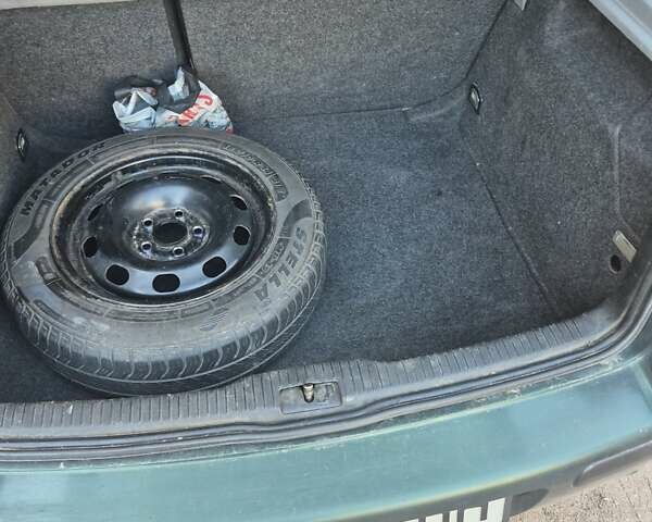 Фольксваген Гольф 1999 у Києві на Automoto.ua Зелений Фольксваген Гольф, об'ємом двигуна 1.4 л та пробігом 420 тис. км за 3400 $, фото 12 на Automoto.ua