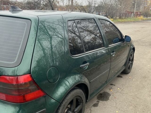 Зелений Фольксваген Гольф, об'ємом двигуна 1.6 л та пробігом 302 тис. км за 3800 $, фото 4 на Automoto.ua