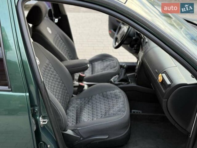 Фольксваген Гольф 1999 в Хмельницком на Automoto.ua Зеленый Фольксваген Гольф, объемом двигателя 1.39 л и пробегом 230 тыс. км за 3500 $, фото 23 на Automoto.ua