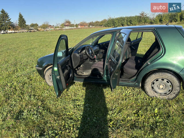 Фольксваген Гольф 1999 у Снятине на Automoto.ua Зелений Фольксваген Гольф, об'ємом двигуна 1.39 л та пробігом 300 тис. км за 2750 $, фото 16 на Automoto.ua