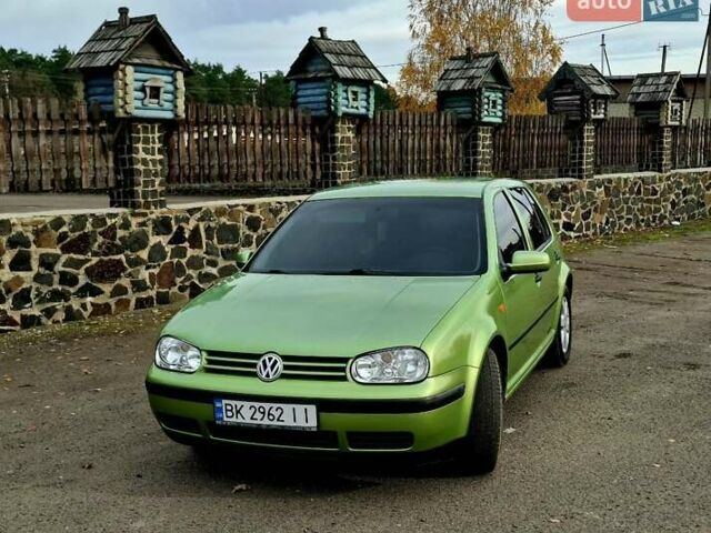 Зелений Фольксваген Гольф, об'ємом двигуна 1.6 л та пробігом 260 тис. км за 4400 $, фото 14 на Automoto.ua