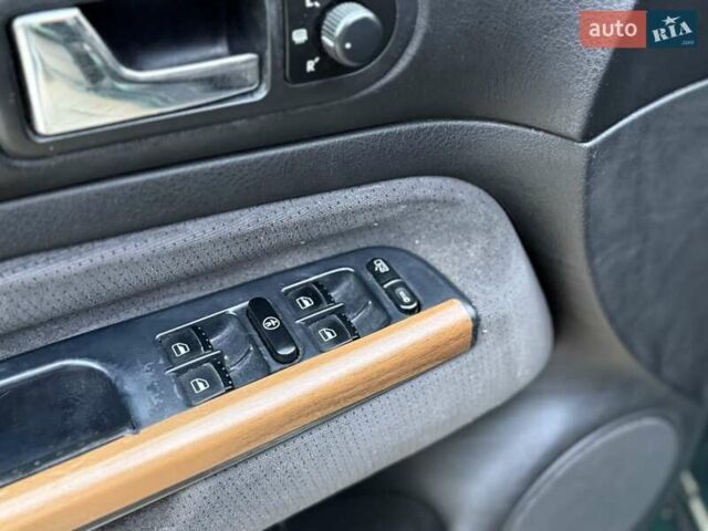 Фольксваген Гольф 1999 в Хмельницком на Automoto.ua Зеленый Фольксваген Гольф, объемом двигателя 1.39 л и пробегом 230 тыс. км за 3500 $, фото 16 на Automoto.ua