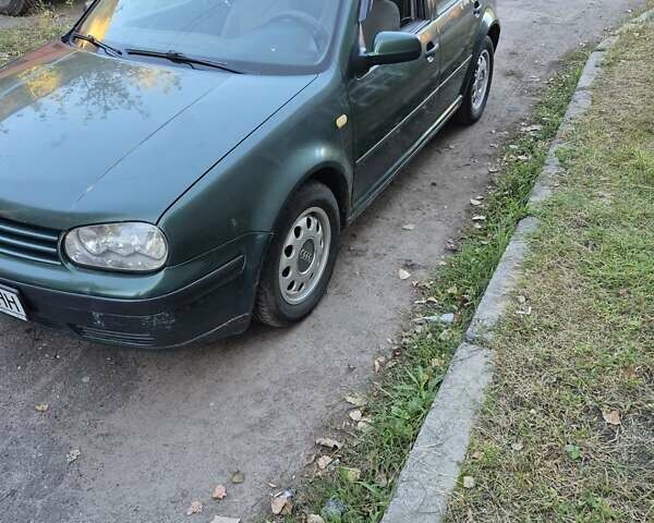 Фольксваген Гольф 1999 у Києві на Automoto.ua Зелений Фольксваген Гольф, об'ємом двигуна 1.4 л та пробігом 420 тис. км за 3400 $, фото 15 на Automoto.ua