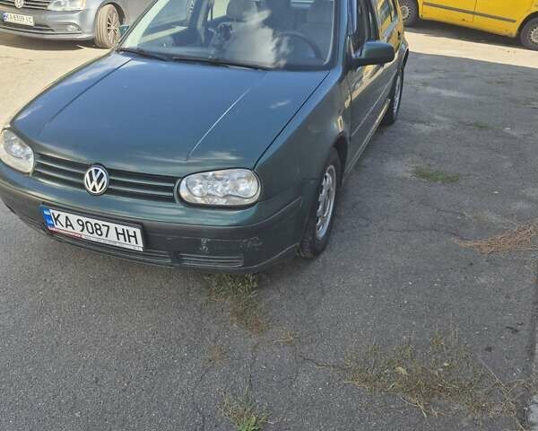 Фольксваген Гольф 1999 у Києві на Automoto.ua Зелений Фольксваген Гольф, об'ємом двигуна 1.4 л та пробігом 420 тис. км за 3400 $, фото 7 на Automoto.ua