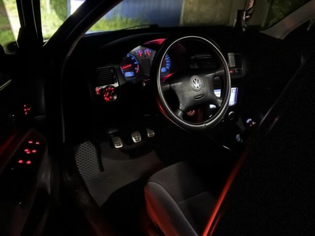 Зелений Фольксваген Гольф, об'ємом двигуна 1.6 л та пробігом 302 тис. км за 3800 $, фото 17 на Automoto.ua