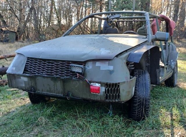 Зеленый Фольксваген Гольф, объемом двигателя 2 л и пробегом 340 тыс. км за 598 $, фото 7 на Automoto.ua