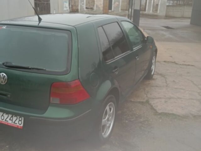 Зеленый Фольксваген Гольф, объемом двигателя 0 л и пробегом 378 тыс. км за 2450 $, фото 3 на Automoto.ua