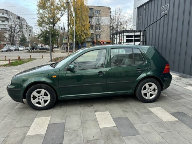 Зелений Фольксваген Гольф, об'ємом двигуна 1.4 л та пробігом 217 тис. км за 3200 $, фото 2 на Automoto.ua