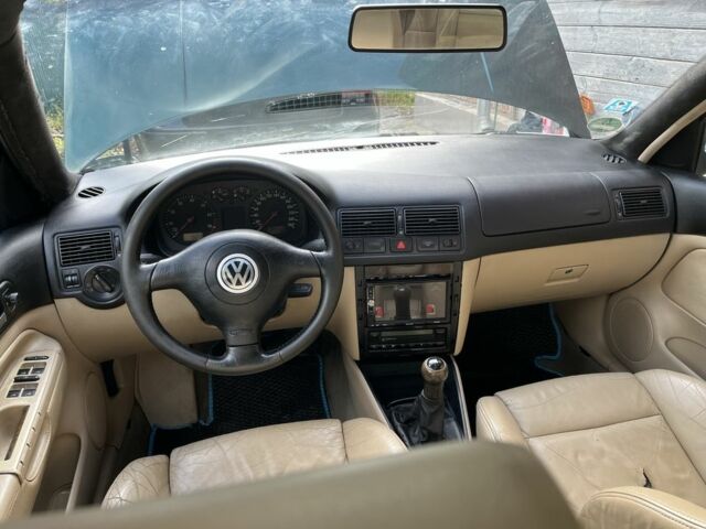 Зеленый Фольксваген Гольф, объемом двигателя 1.8 л и пробегом 257 тыс. км за 3924 $, фото 7 на Automoto.ua