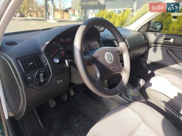 Фольксваген Гольф 2000 в Коломые на Automoto.ua Зеленый Фольксваген Гольф, объемом двигателя 1.6 л и пробегом 307 тыс. км за 4200 $, фото 28 на Automoto.ua