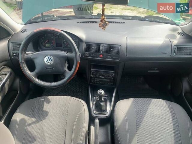 Зелений Фольксваген Гольф, об'ємом двигуна 1.4 л та пробігом 187 тис. км за 4700 $, фото 14 на Automoto.ua
