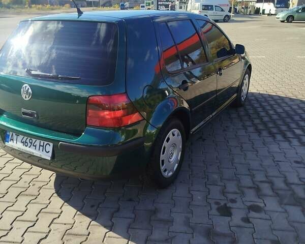 Фольксваген Гольф 2000 в Коломые на Automoto.ua Зеленый Фольксваген Гольф, объемом двигателя 1.6 л и пробегом 307 тыс. км за 4200 $, фото 7 на Automoto.ua