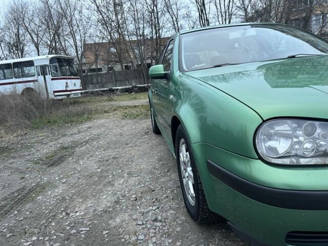 Зелений Фольксваген Гольф, об'ємом двигуна 1.6 л та пробігом 250 тис. км за 2900 $, фото 9 на Automoto.ua