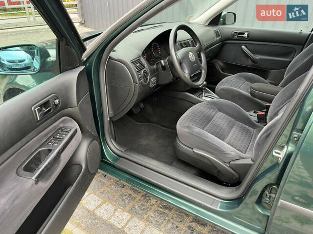 Зеленый Фольксваген Гольф, объемом двигателя 1.6 л и пробегом 221 тыс. км за 5200 $, фото 21 на Automoto.ua