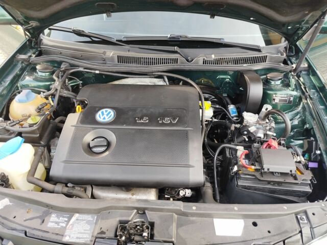 Зелений Фольксваген Гольф, об'ємом двигуна 1.6 л та пробігом 307 тис. км за 4100 $, фото 7 на Automoto.ua