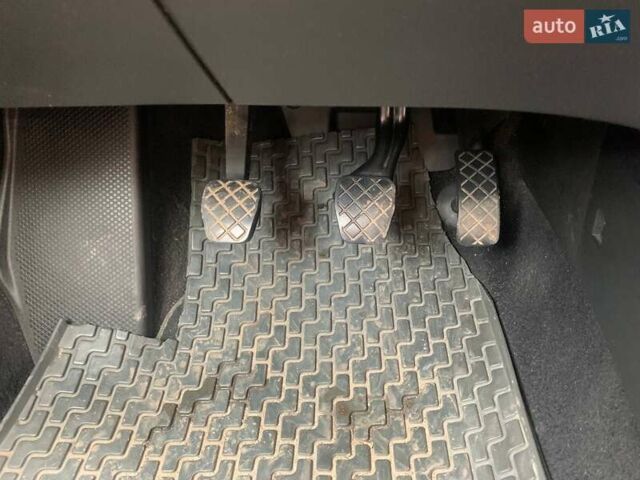 Зелений Фольксваген Гольф, об'ємом двигуна 1.4 л та пробігом 187 тис. км за 4700 $, фото 16 на Automoto.ua