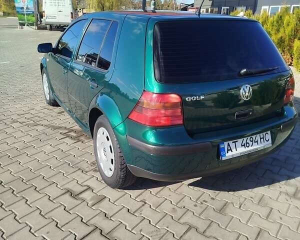 Фольксваген Гольф 2000 в Коломые на Automoto.ua Зеленый Фольксваген Гольф, объемом двигателя 1.6 л и пробегом 307 тыс. км за 4200 $, фото 22 на Automoto.ua