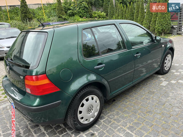 Зеленый Фольксваген Гольф, объемом двигателя 1.6 л и пробегом 221 тыс. км за 5200 $, фото 11 на Automoto.ua