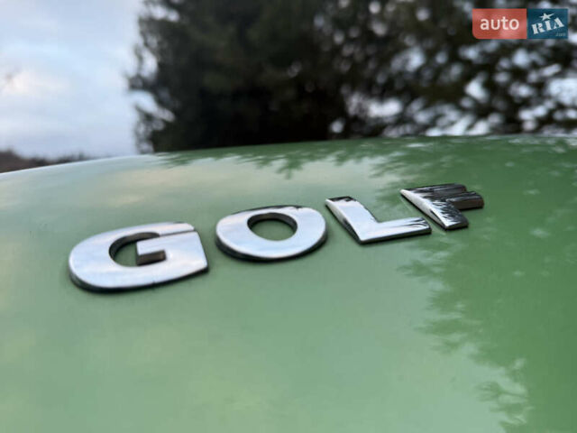 Зеленый Фольксваген Гольф, объемом двигателя 1.39 л и пробегом 160 тыс. км за 4499 $, фото 12 на Automoto.ua