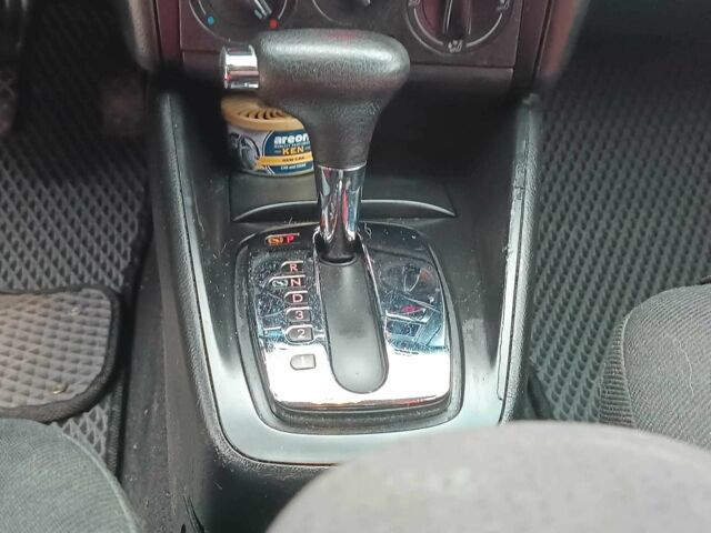 Зеленый Фольксваген Гольф, объемом двигателя 1.6 л и пробегом 170 тыс. км за 4990 $, фото 21 на Automoto.ua