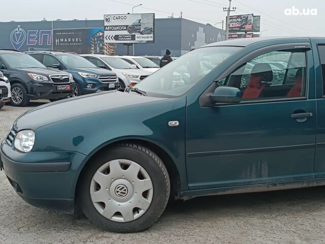 Зеленый Фольксваген Гольф, объемом двигателя 1.6 л и пробегом 170 тыс. км за 4990 $, фото 2 на Automoto.ua