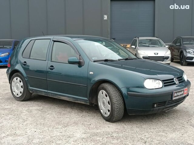 Зеленый Фольксваген Гольф, объемом двигателя 1.6 л и пробегом 170 тыс. км за 4990 $, фото 12 на Automoto.ua