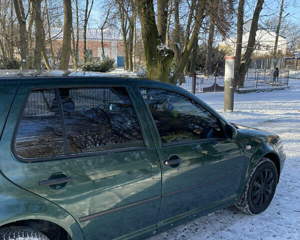 Зеленый Фольксваген Гольф, объемом двигателя 1.6 л и пробегом 343 тыс. км за 3600 $, фото 13 на Automoto.ua