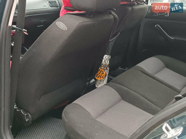 Зеленый Фольксваген Гольф, объемом двигателя 1.6 л и пробегом 170 тыс. км за 4990 $, фото 34 на Automoto.ua